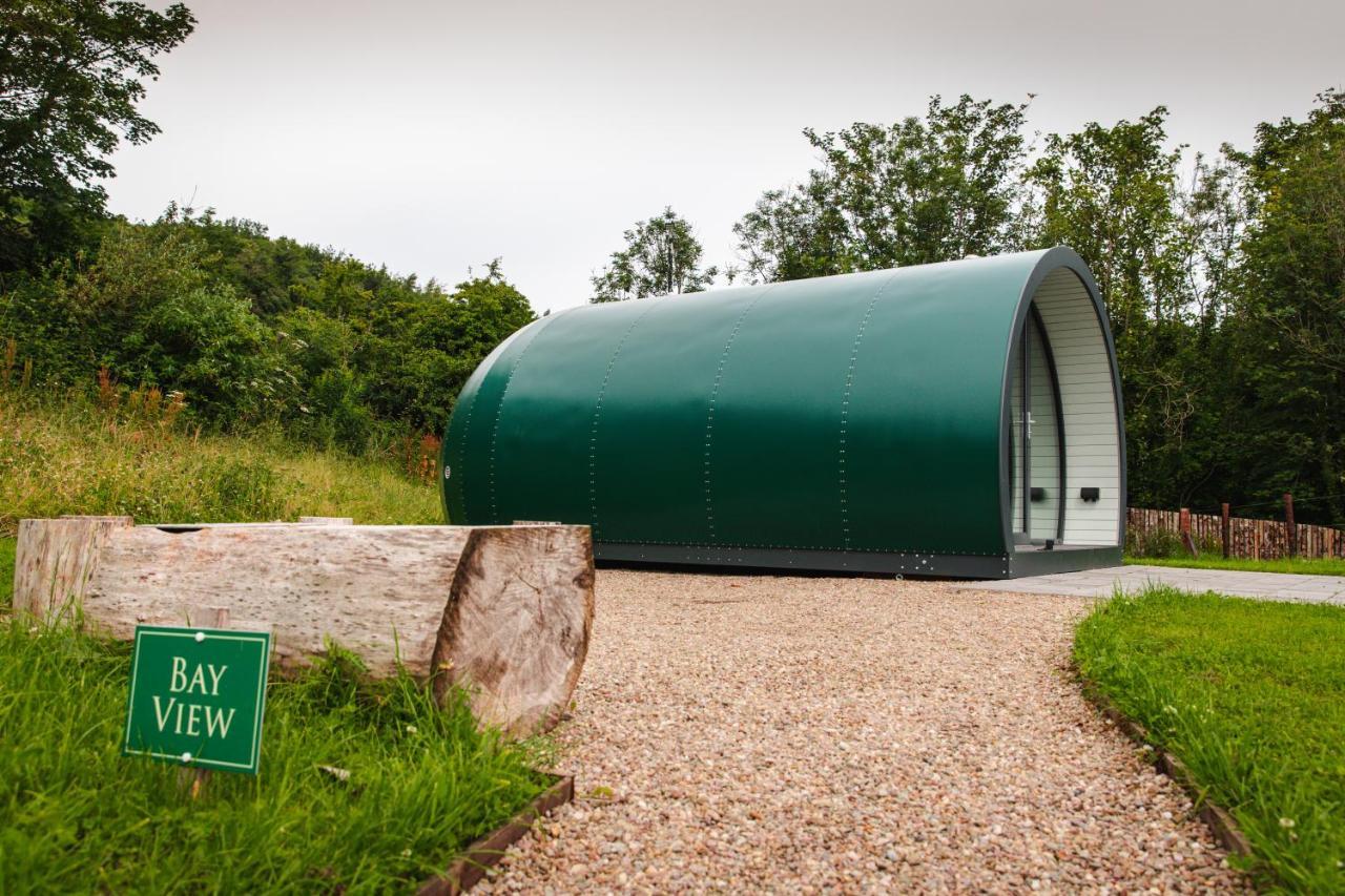 Glenarm Castle Ocean View Pods Hotel Екстериор снимка