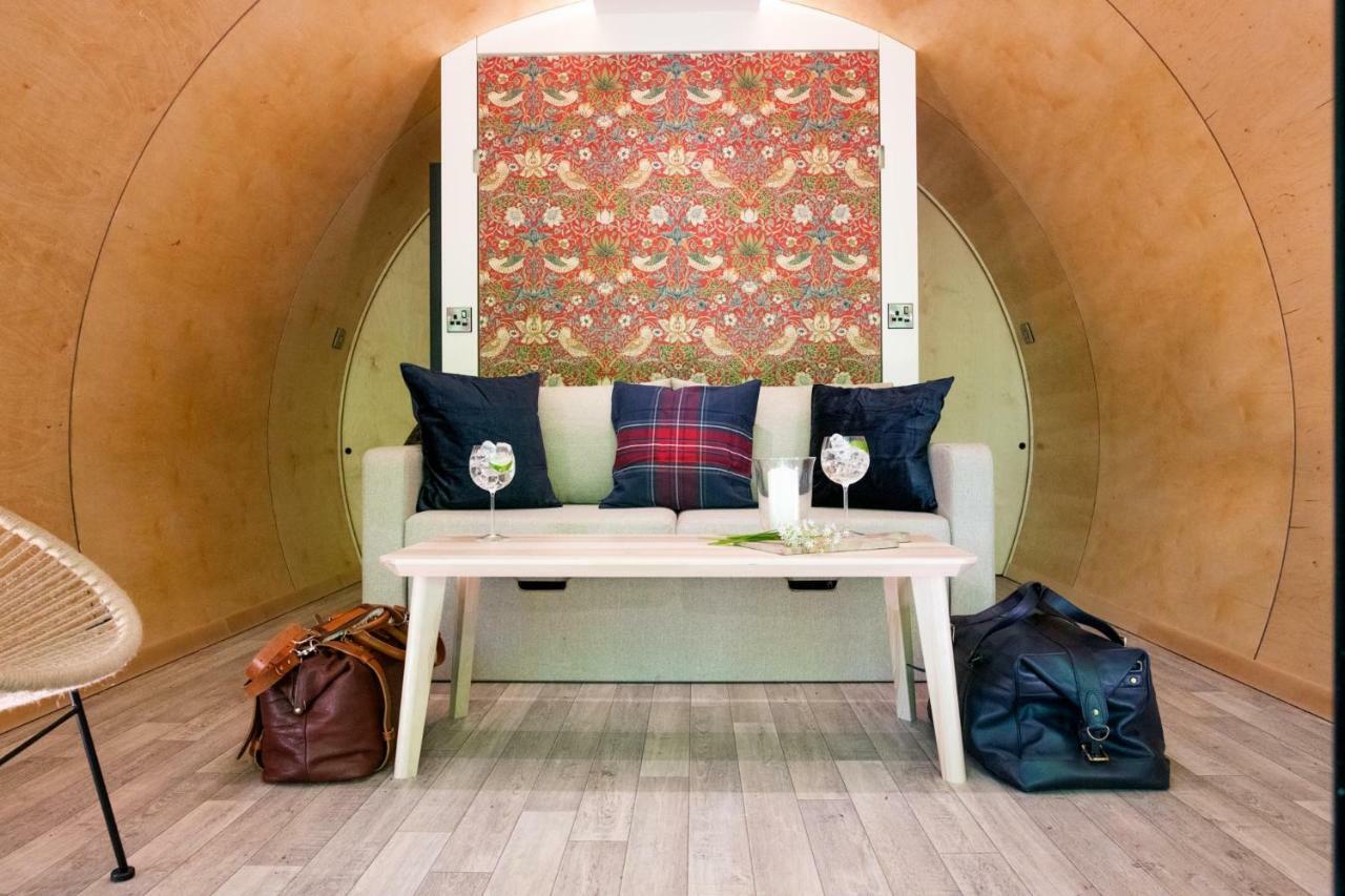 Glenarm Castle Ocean View Pods Hotel Екстериор снимка